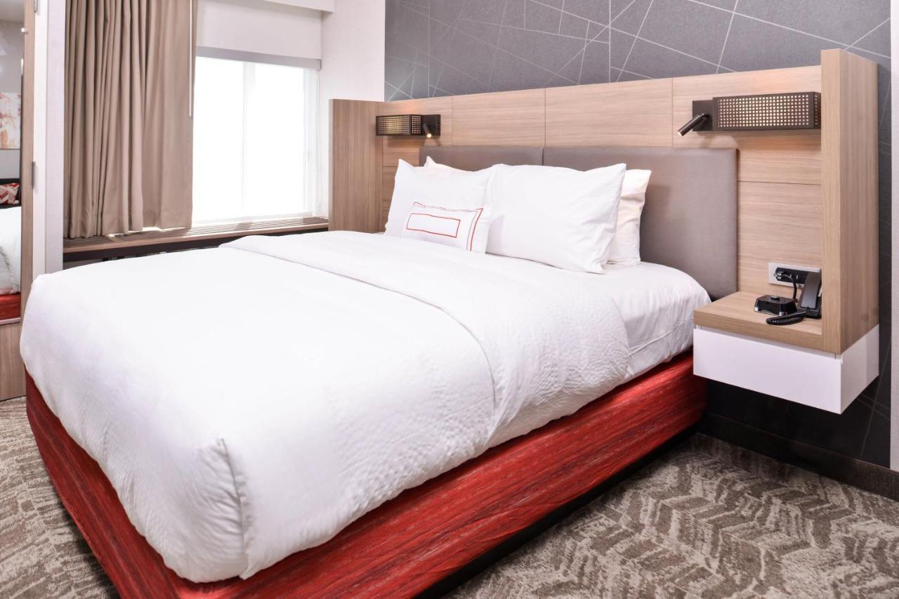 Springhill Suites By Marriott Greensboro Airport Exterior foto